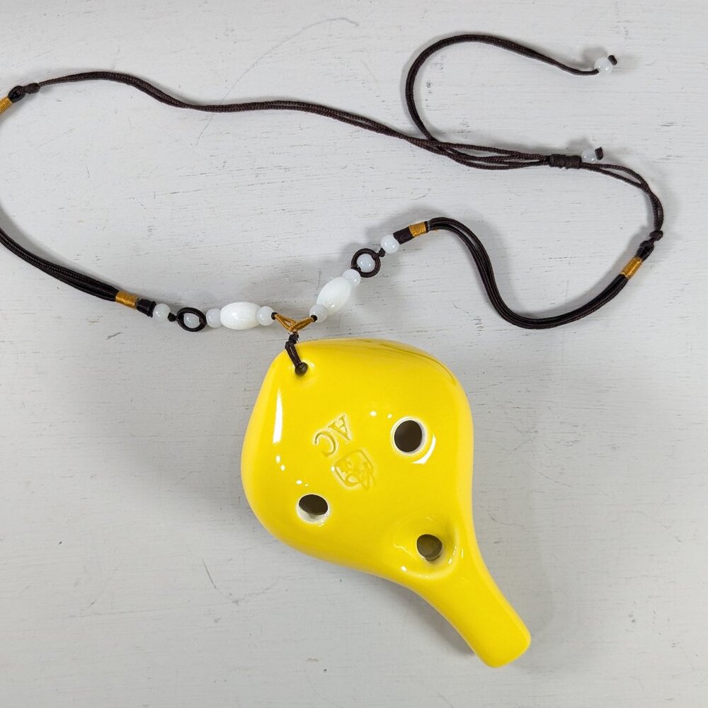 Handmade 6-hole Ocarina for beginners, 6AC Yellow Ceramic Ocarina in box